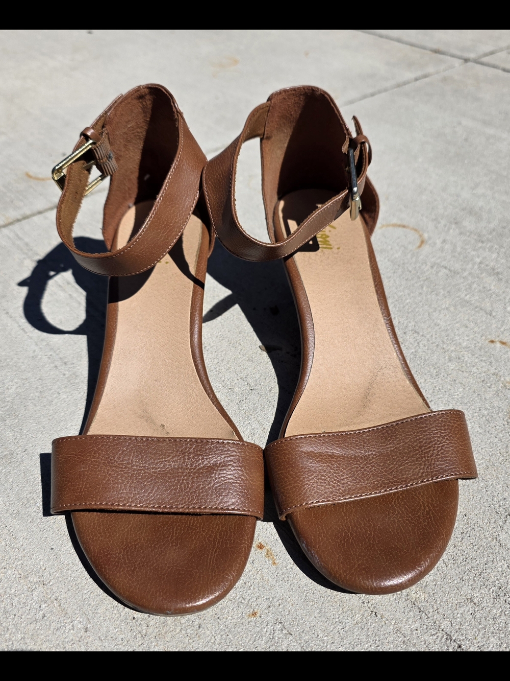 Fioni Womens Wedge Sandals. Size 10W. Wore 1 Time